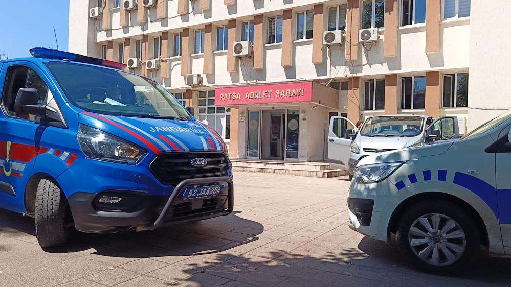Ağabeyini, yengesini ve yeğenini öldürdü! İlk ifadesi çıktı, anne detayı da var 4